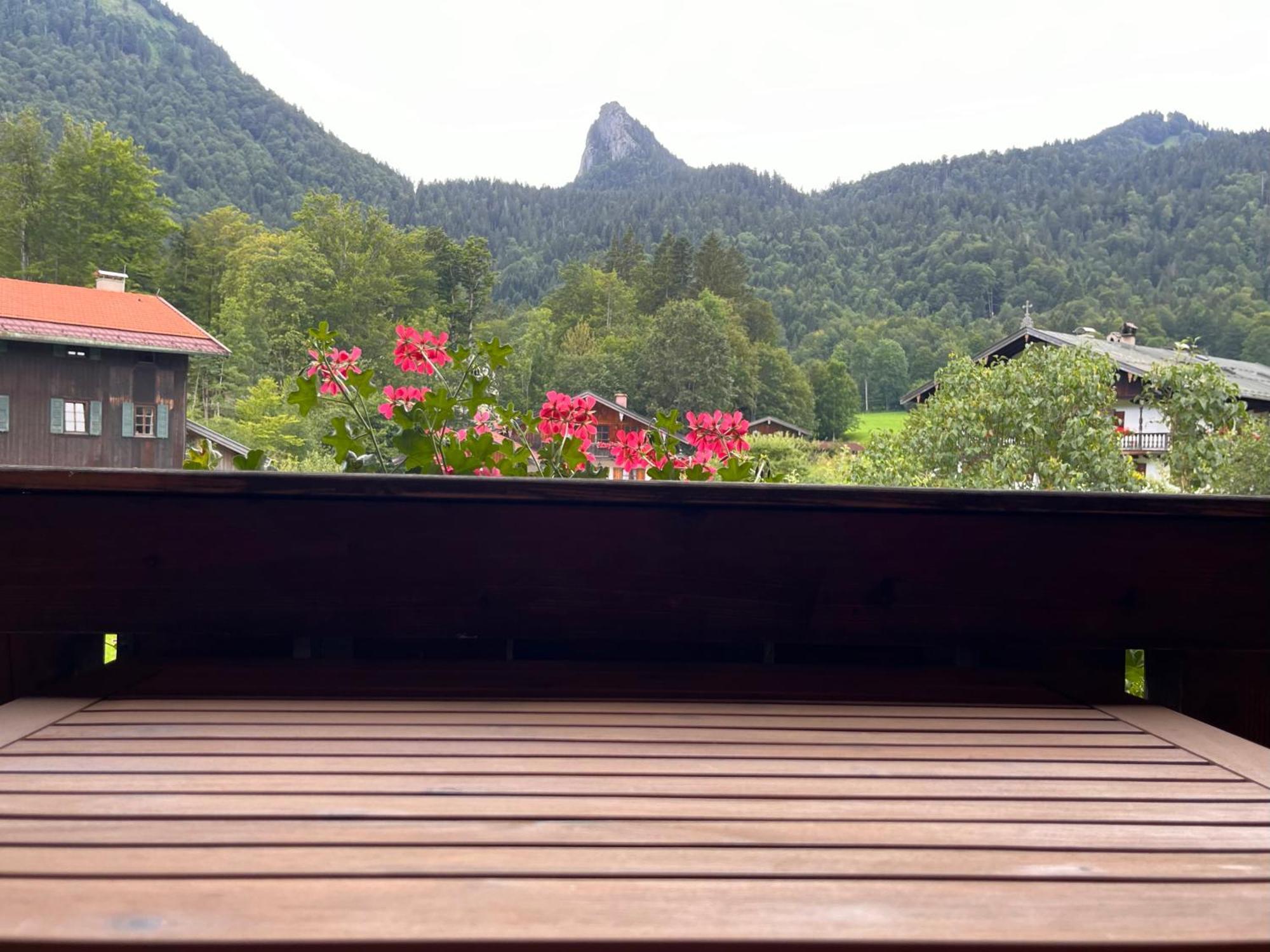 Gaestehaus Zum Thoma Kreuth Rum bild